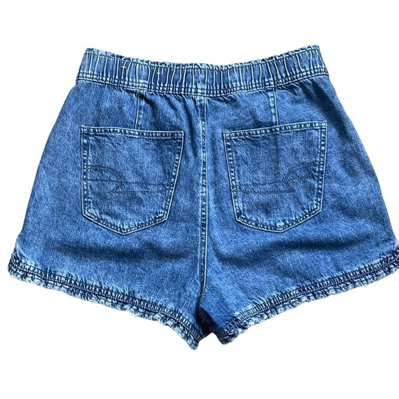 American Eagle Women’s Blue Denim Mom Shorts Super  High Rise Size 4 Ruffle - Picture 4 of 9